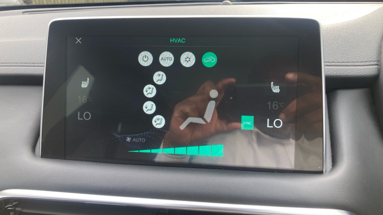 MG Hs 1.5 T-GDI Exclusive 5dr DCT Petrol Hatchback